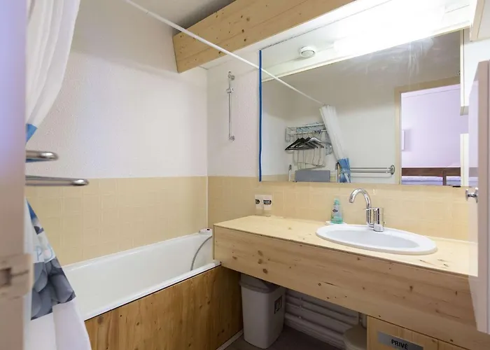 Appartement Coquet 5 Pers, Balcon, A 80m Des Pistes, Animaux Admis - Fr-1-404-343